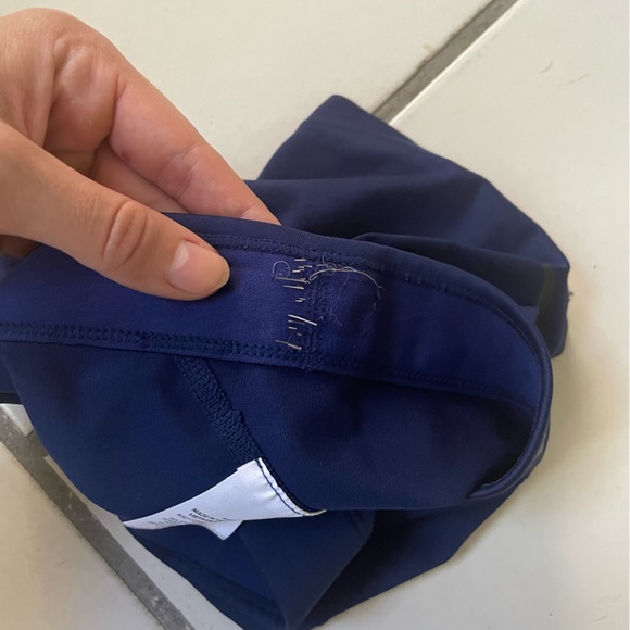 Nike Bright Blue Exercise Shorts - Picture 3 of 4